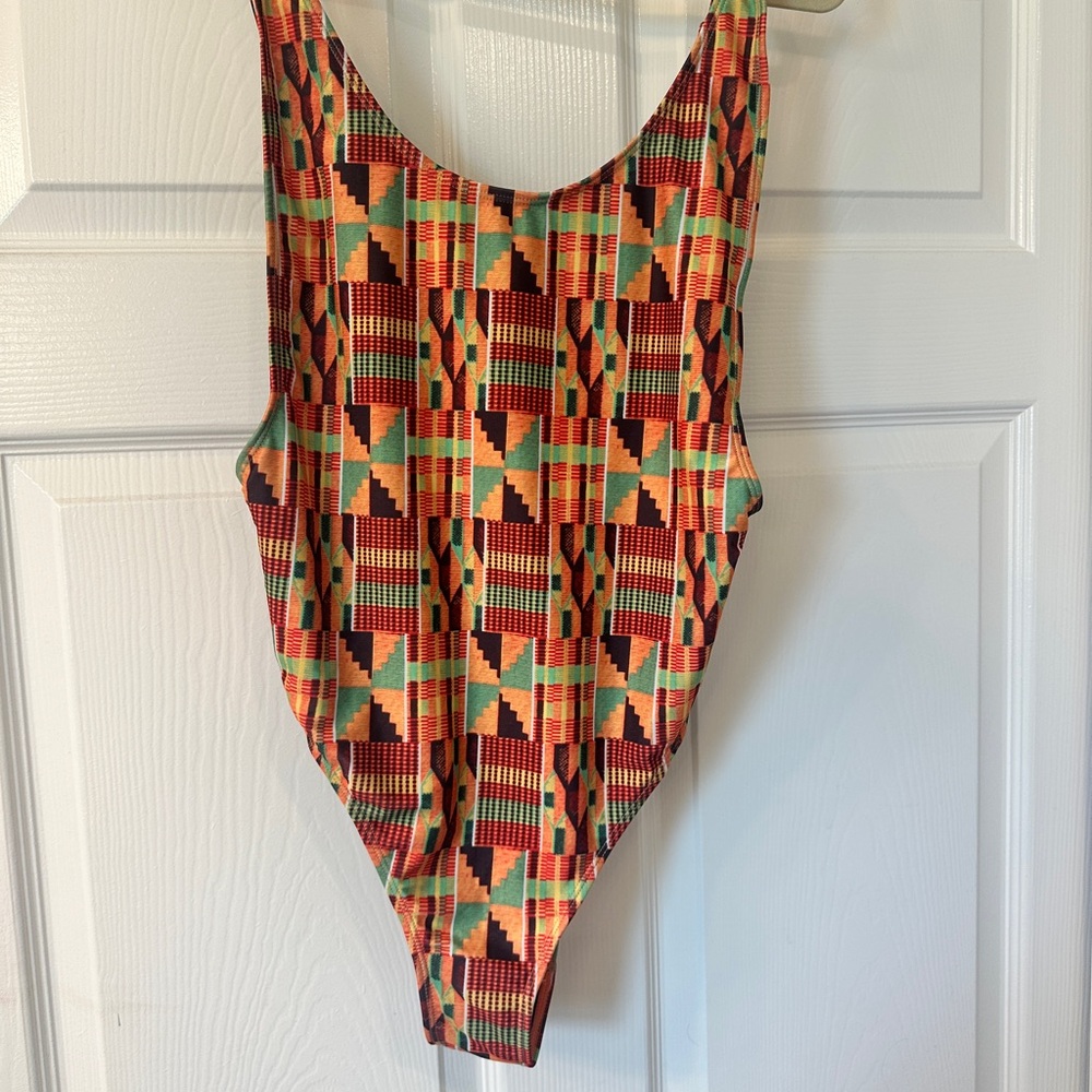 Ashanti Swimwear XL Tribal Print One-Piece Swimsuit
